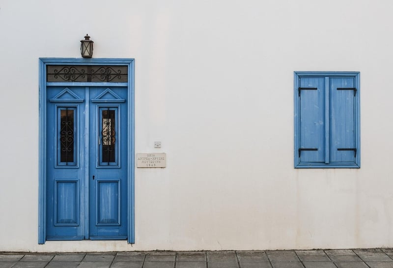 Enduit chaux sur mur en pierre ancienne : 7 conseils qui changent tout